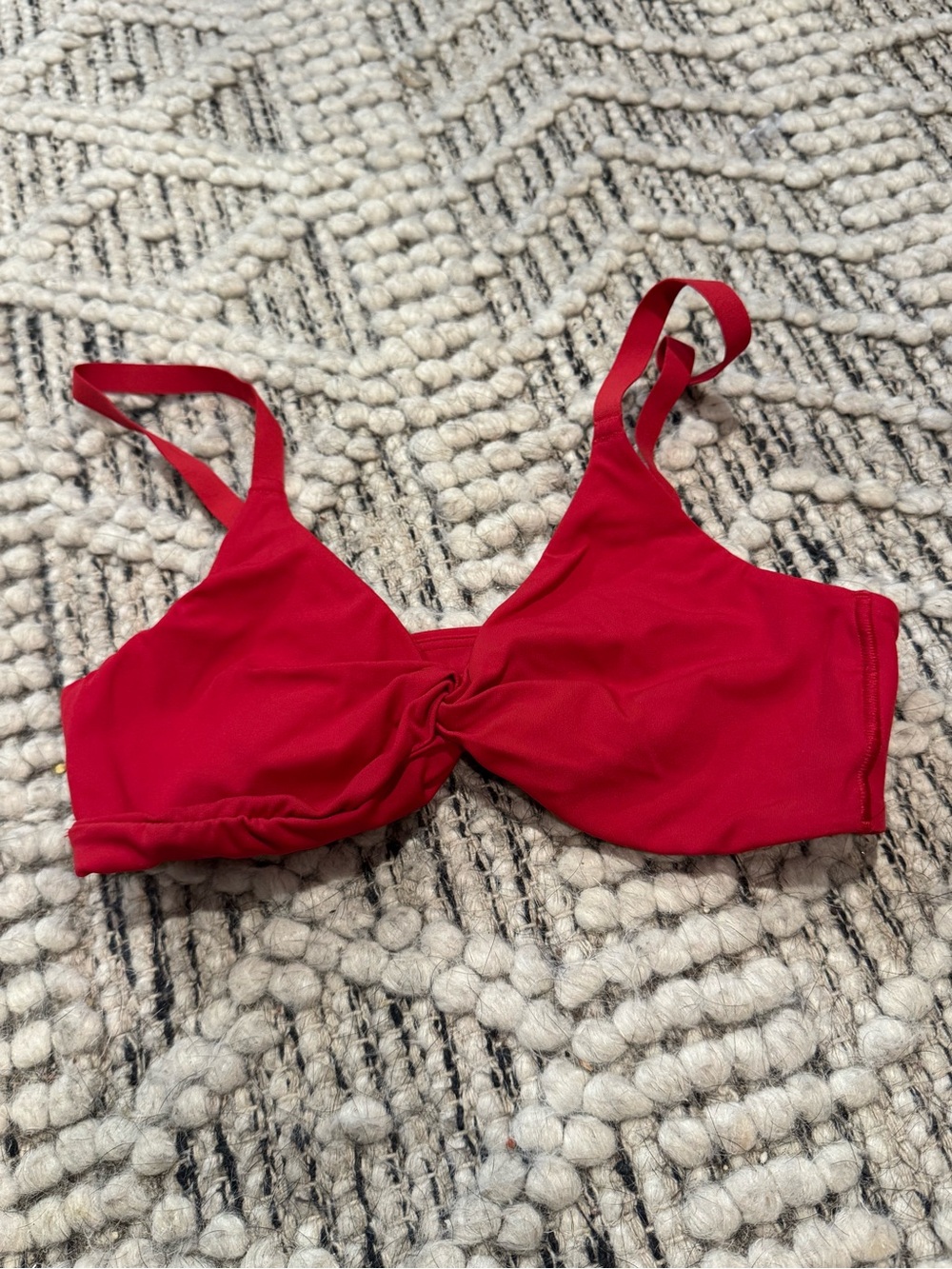 GYMSHARK twist carmine red sports bra XS